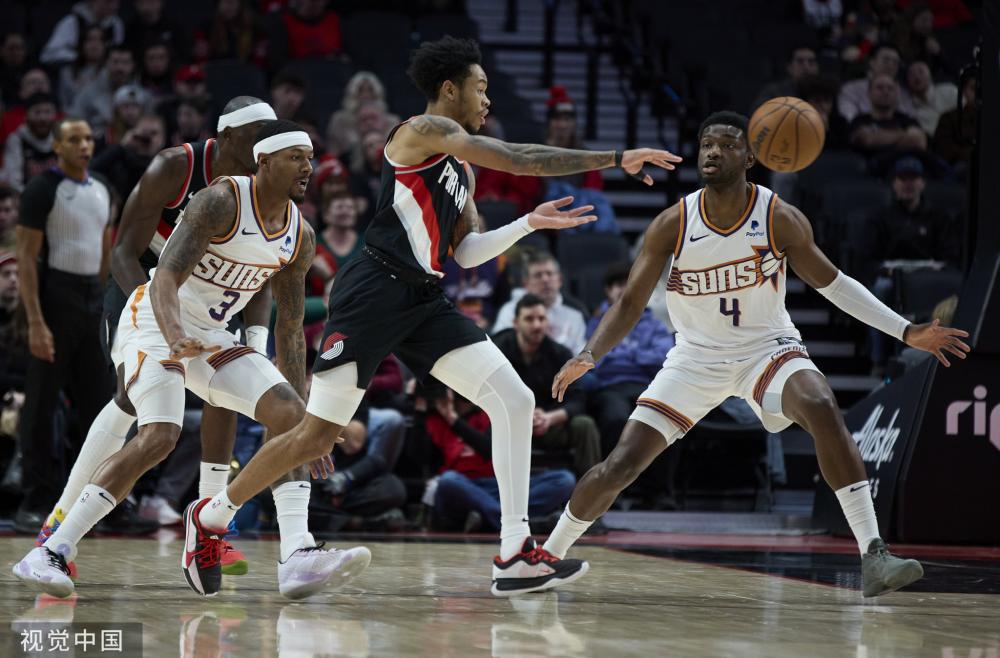 繁的眼神交 繁的眼神交