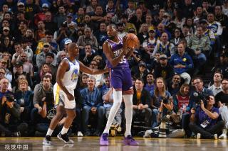 立在对方射 立在对方射